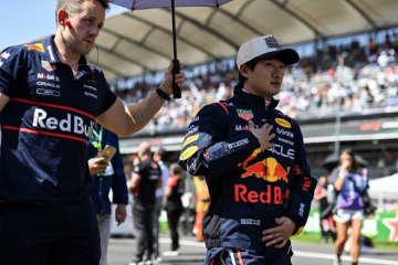 角田裕毅、ピアストリを抑える好走も11位「悔しい。楽に入賞できたはずなのに、自分たち自身でチャンスを投げ捨てた」