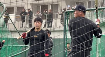 「活躍するって信じてる」巨人・坂本勇人　岡本和真のメジャー挑戦について