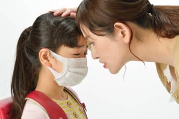 「この症状は何？」インフル、コロナ、百日咳…流行中の感染症の見分け方は？ 安易な市販薬使用で「合併症や慢性化のリスク」高まる場合も