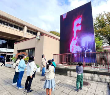 JR浦和駅周辺を初の主会場に　さいたま国際芸術祭、新市民会館うらわの開館に合わせ2027年に開催　前回は49万人が参加、経済効果は63億円　年末のにぎわい創出、地域活性化に期待も