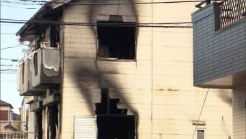 「建物が燃えている」住宅全焼し焼け跡から3人の遺体…80代男性と50代子ども2人と連絡取れず　さいたま市