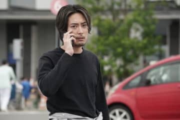 「イイワル」“キング″間宮祥太朗と同世代の視聴者が「エモい」と反応 「平成に戻った気分」「『アゲハ蝶』はやっぱり神曲」