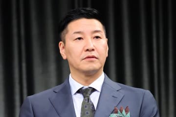 番組収録で骨折のチョコプラ長田　ケガの状況を説明「コントローラーのスタートボタンぐらいの骨が」