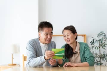 勤続30年の60歳、退職金は「2500万円」の予定です。税金が引かれたあとの手取り額はいくらになりますか？