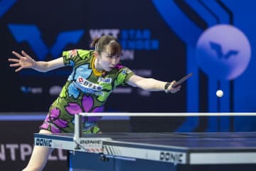 張本美和、女子シングルスで優勝　卓球スターコンテンダー・ロンドン