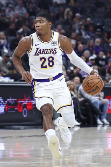 レーカーズ八村は18得点　米NBA、チームは勝利