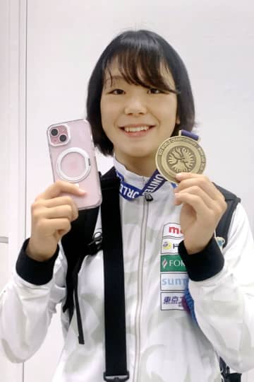 レスリング藤波「幅が広がった」　57キロ級最初の国際大会V