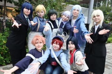 池袋の恒例コスプレ×ハロウィンが開催、今年は海外参加者増　雨天でも3日間で「16万1千人」来場発表