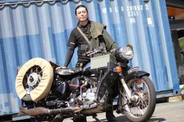 鉄で組み上げられた唯一無二のバイク　ロイヤルエンフィールド クラシック350【みんなのバイク】