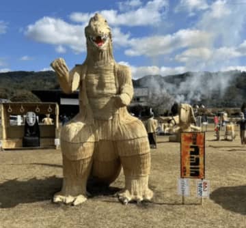 【茨城県】ゴジラも登場！常陸太田「里美かかし祭」開幕！手作り“豊かな表情のかかし”が会場を埋め尽くす！