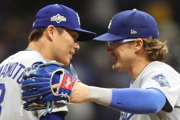 チームメイトが証言した山本由伸の“成長物語”「俺の言ったとおりだろ。打者の得意球だろうが関係ない。自分の最高のボールを信じろ」