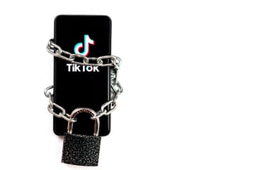 米財務長官、米中が「TikTokに関する最終合意」得たとし「30日に韓国で発表予定」と述べる