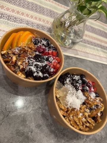 堀ちえみ、娘のリクエストで夕食にアサイーボウル「もうね、楽しすぎです」