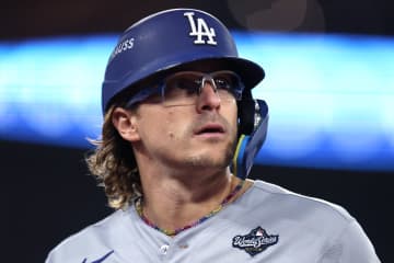 ドジャース、WS第３戦で不動メンバーを入れ替えか「センターの守備練習は、決して偶然ではないのかも」LA紙記者が言及