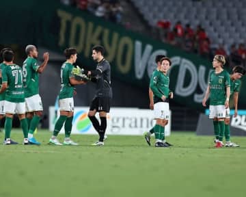 「ヴェルディのJ１残留は本当にすごい」２年連続で達成。クラブOBが称えた“チーム力”「華やかさよりも、地味で泥くさいプレーを積み上げてきた」