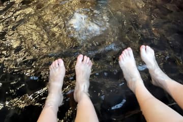 日本の露天風呂で入浴中に見知らぬ男、旅館側の対応に台湾人女性が憤り―台湾メディア