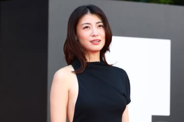 瀧内公美　東京国際映画祭のナビゲーターとして登場「世界各国の映画の旅をお楽しみください」