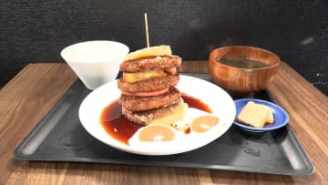 『オモウマい店』メニュー3000種以上の食堂、ラーメンだけでも90種以上を創作「味のイサム」最新密着も