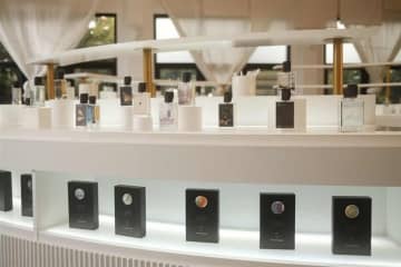 香りで物語を紡ぐ「アートピース」が日本へ！タイ発ニッチフレグランスブランド〈Tada Parfumeur〉、ついに日本初上陸！