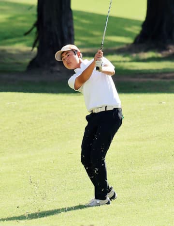 ＜埼玉県アマゴルフ＞戸村が首位スタート、68で首位　埼玉栄高1年　決勝第1日