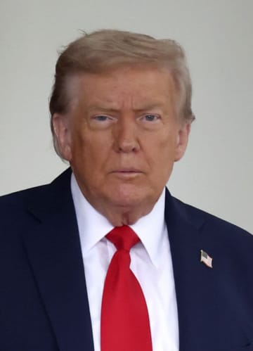 次期副大統領の可能性否定　トランプ氏、3選禁止受け
