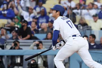 【MLB】大谷翔平、初回先頭打者で右翼線ツーベース　CY賞右腕シャーザーからチャンスメーク