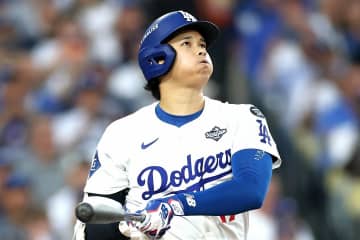「詰まったみたいだった」大谷翔平のPS７号ソロ弾に米記者驚き＆称賛「ブルージェイズのファンは大谷が必要ないかもしれないが...」