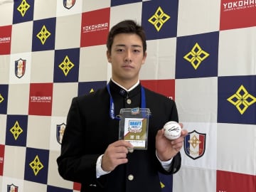 ロッテ、ドラ3・奥村に指名挨拶「プロの世界で優勝できるように頑張ります」