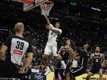 スパーズの新人ディラン・ハーパーがウィギンズを抜いてNBA史上最年少記録を更新