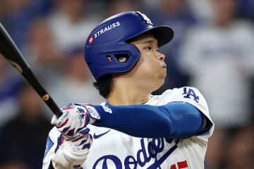 大谷翔平がPS８本目のアーチ、メジャー歴代２位に浮上！ １位のアロザレーナまで２本に迫る