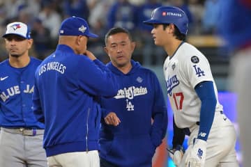 大谷翔平は「大丈夫かな…」　2HR＆6出塁も“気になる仕草”にSNS「心配すぎる」