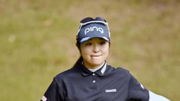 「こりゃ、天才ですわね」佐久間朱莉、最終ホールで“12m距離”をカップイン　衝撃のバーディーフィニッシュに実況も驚き