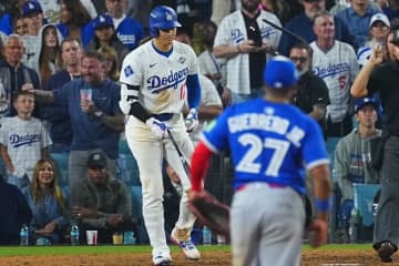 大谷翔平、WS新の1試合4敬遠　異例中の異例、延長15回もまた…8打席連続出塁