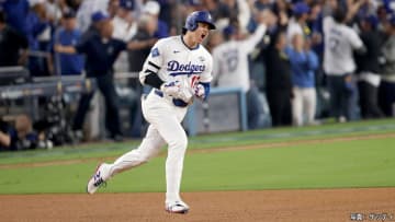 フリーマン劇的サヨナラ弾でドジャース延長18回死闘制し2勝1敗に 大谷翔平2発含む4打数4安打“9出塁”…あす第4戦で投打二刀流先発へ
