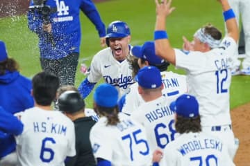 フリーマン、サヨナラHRに「インクレディブル」　延長18回の死闘「想像していたより長かった」