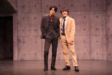 室龍太&仲田博喜が迫力抜群のアクションを披露！室「よりリアルなアクションで少年心が躍りました」舞台「ウロボロスー警察ヲ裁クハ我ニアリー」オフィシャルレポートが到着！
