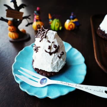 ハロウィンにぴったり！絞りいらずの「おばけモンブラン」の作り方