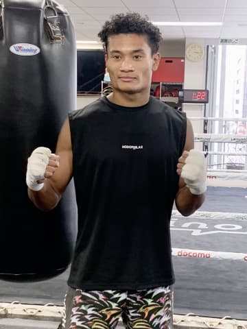 平岡「自信持って勝てる」　WBA・Sライト級に挑戦