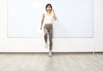 【1日たった9分】最強コンボ「立ち腹筋×有酸素運動」で、脂肪を一気に燃やす！