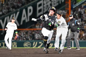 【日本Ｓ】ソフトバンク「ＤＨなし」で２度の無死二塁生かせず　２度目はバスター失敗で無得点