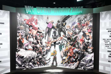 １０年を振り返る…大規模「ヒロアカ展」が大阪に、原画５５６枚も公開