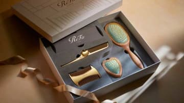 【ReFa】限定「GOLD SELECTION」登場♡4つのヘアブラシ