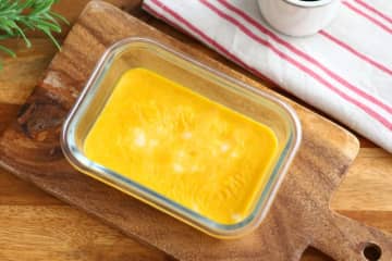 ミキサーや裏ごし不要！フライパンで簡単「蒸しかぼちゃプリン」