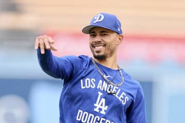 ベッツ 山本由伸に敬意「クールだった。ヤマがアップしていたのを見たときみんな驚いた。ブルペンでの姿は忘れられないよ」