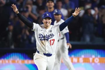 ベッツ絶賛、大谷の「2HRでも9出塁でもない」18回劇勝に繋がる行動　「載せただろ？まさに…」