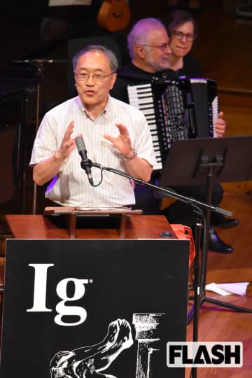 【イグ・ノーベル賞その後】股のぞきで受賞した立命館大・東山教授、連絡メールを思わずゴミ箱に「冗談かと思った」