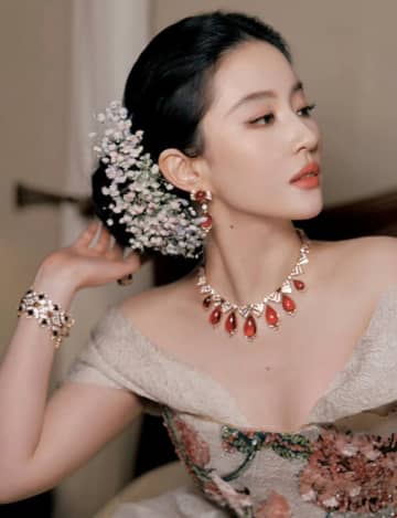 「20年もトップでいられる理由」リウ・イーフェイの神反応がホットな話題