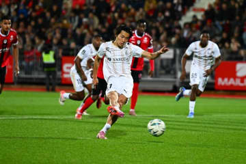 中村敬斗がPK弾含む2ゴール！　スタッド・ランスは6発快勝で4戦ぶり白星