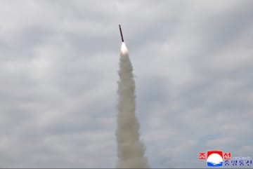 朝鮮ミサイル総局が艦対地戦略巡航ミサイルの試射を行う