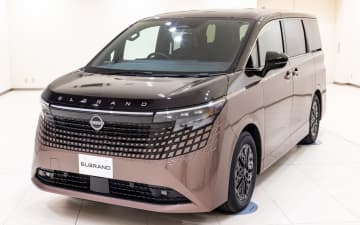 写真で見る 日産新型「エルグランド」（4代目）